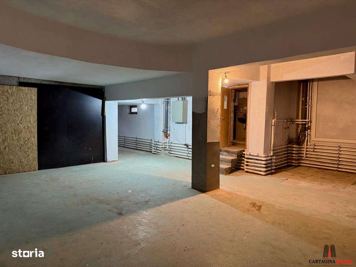 Vila S+P+1+M  Pipera Central  Drumul Potcoavei  comision 0-4