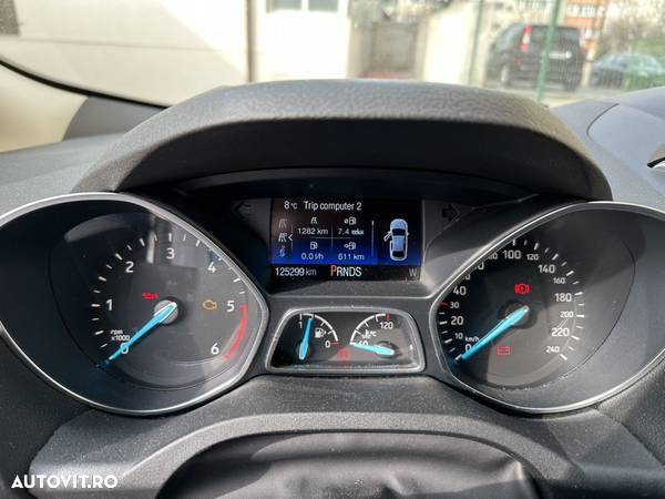 Ford Kuga 2.0 TDCi 4WD Powershift Titanium - 8