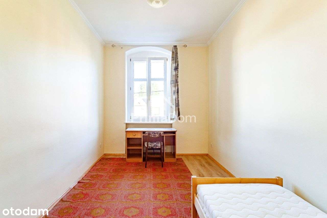 Wyjątkowy Apartament w Sercu Historycznej Kamienic-13