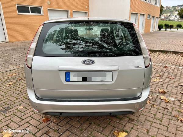 Ford Focus SW 1.6 TDCi Ghia - 6