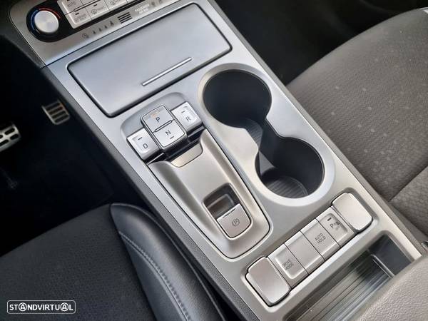 Hyundai Kauai EV 64kWh Premium - 18