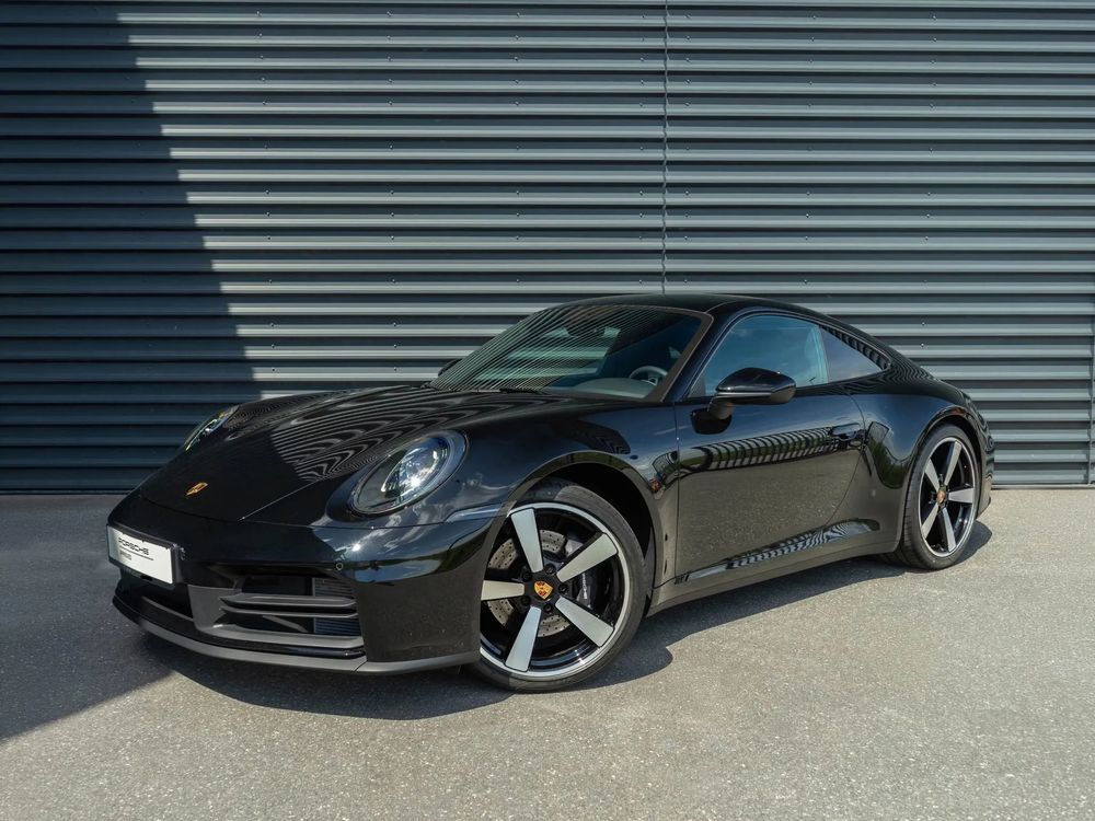 Porsche 911 Carrera PDK 2025