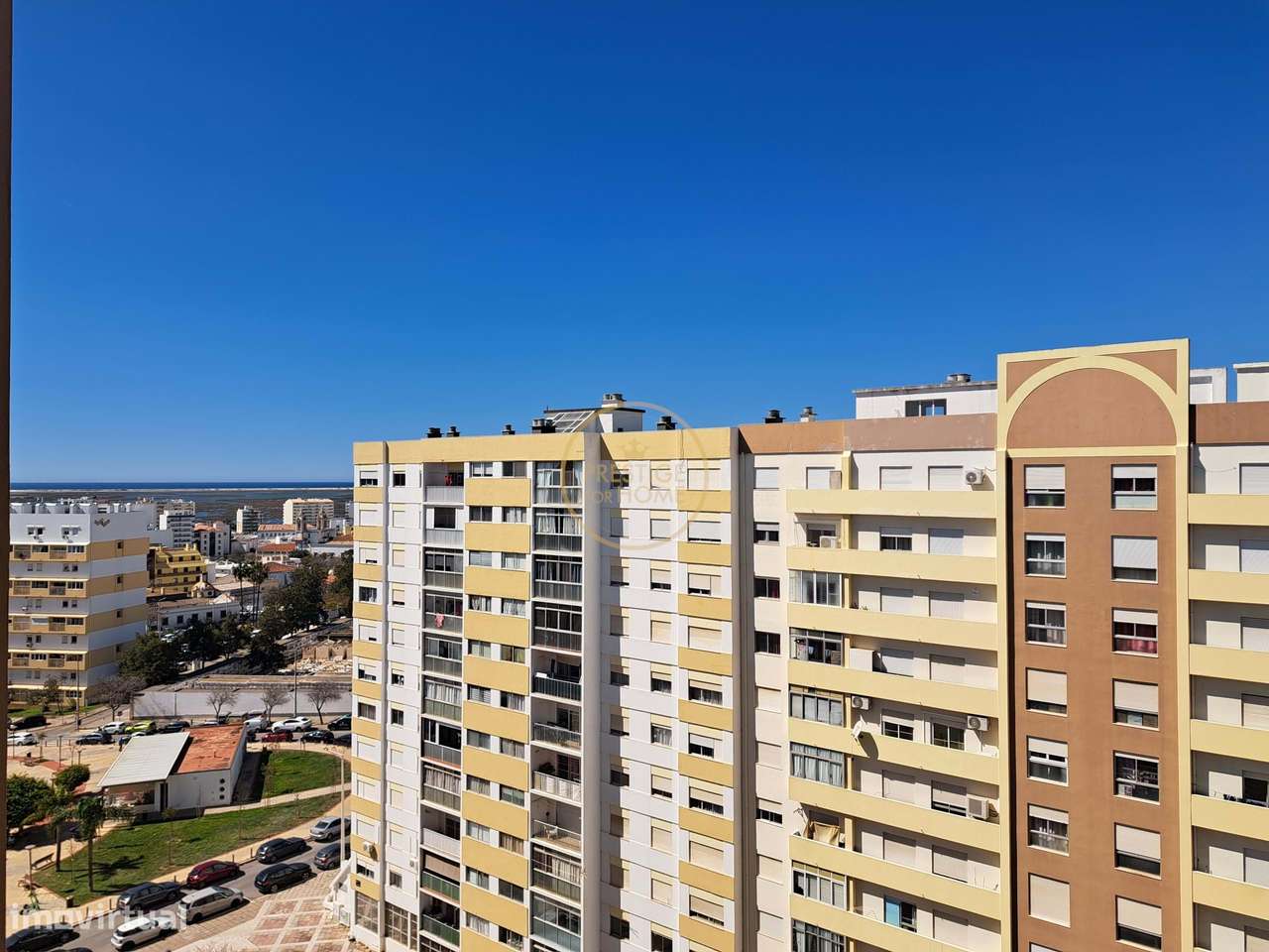 APARTAMENTO T3 EM LOCALIZAÇÃO CENTRAL  - FARO-29