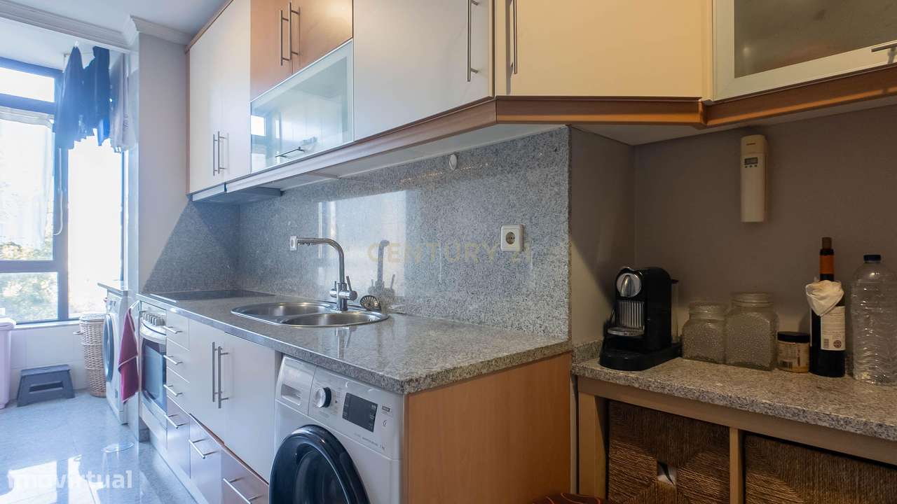 Apartamento T2+1 na Trindade - Porto - Grande imagem: 2/26