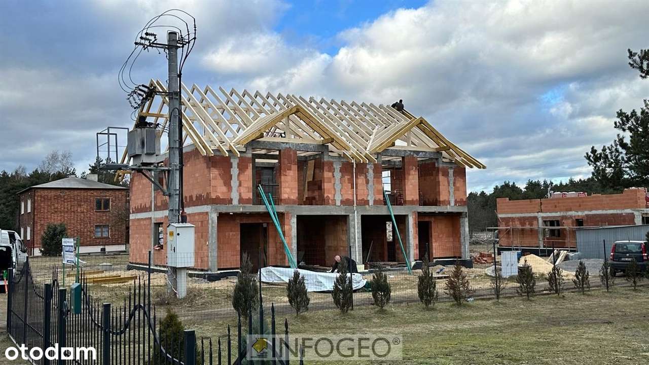 Zespół domów jednorodzinnych z garażem-7