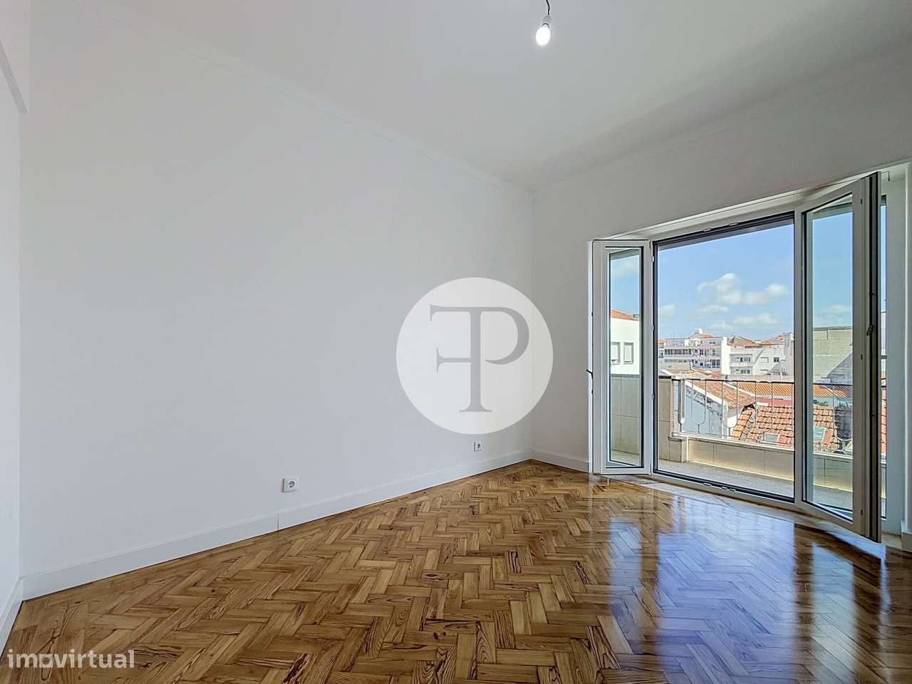 T3 remodelado no centro das Caldas da Rainha, último piso com varanda-15