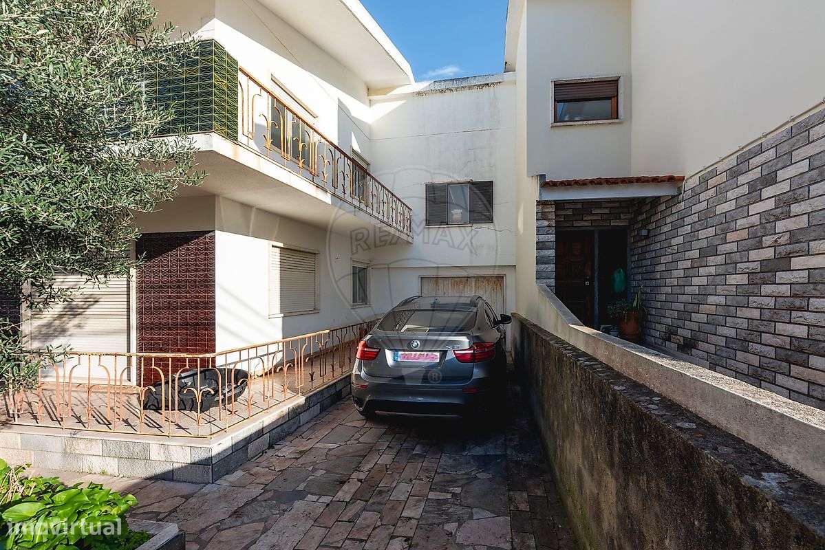 Moradia T9 para venda-14