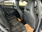 Mercedes-Benz GLA 220 CDI 7G-DCT Urban - 23