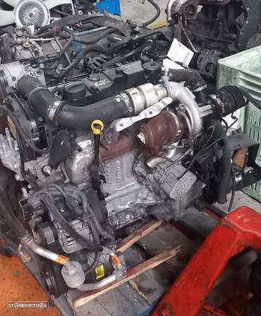 Motor Ford Fiesta 1.5 TDCI Ref: UGJC - 2