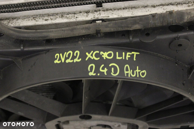 CHŁODNICE VOLVO XC70 V70 LIFT 05R- 2.4 D AUTOMAT - 13