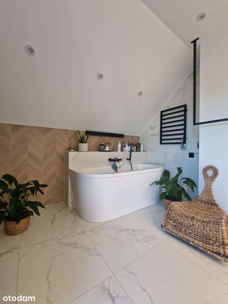 Dom z garażem dla wymagającego klienta - Pełny obrazek: 5/15