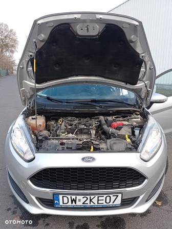 Ford Fiesta - 15