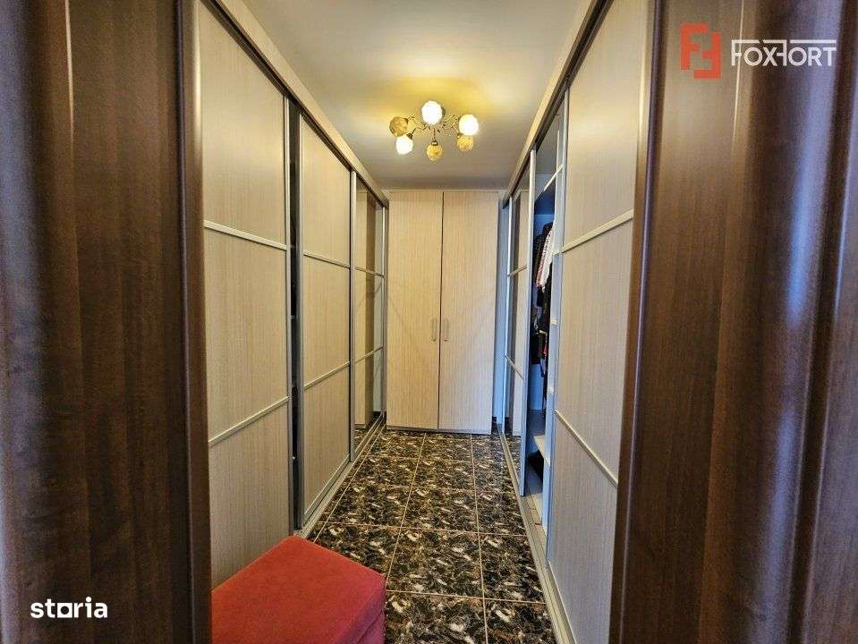 Casa 5 camere de inchiriat, Giroc, zona Centrala - ID C5263 - Imagine principală: 5/19