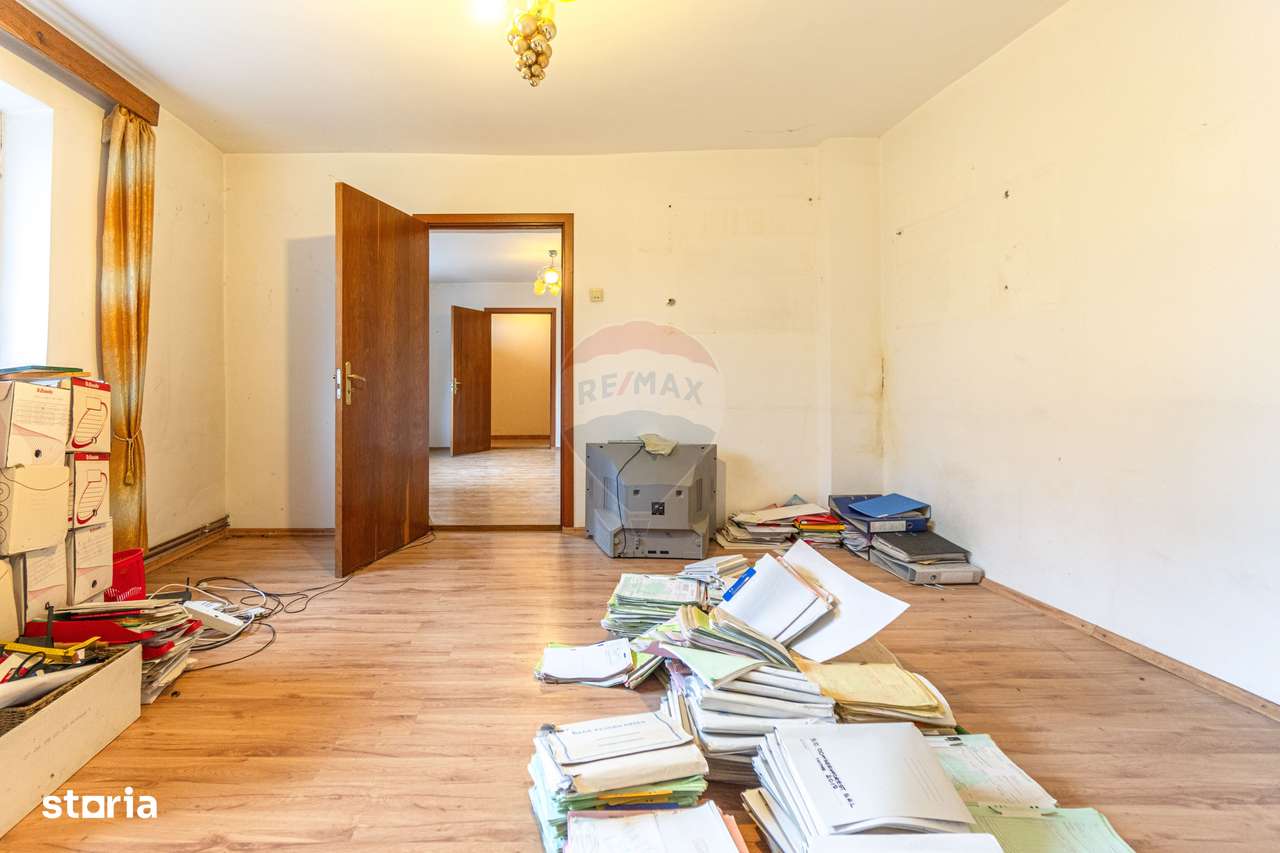 Casă individuală cu două unități locative. Zona Horia–Cloșca–Crișan-18