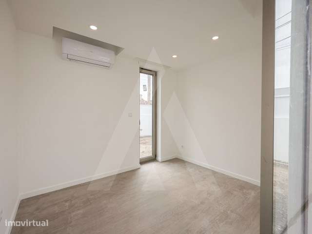 Moradia T4 + 1 de arquitetura moderna a 7 minutos do centro de Aveiro-18