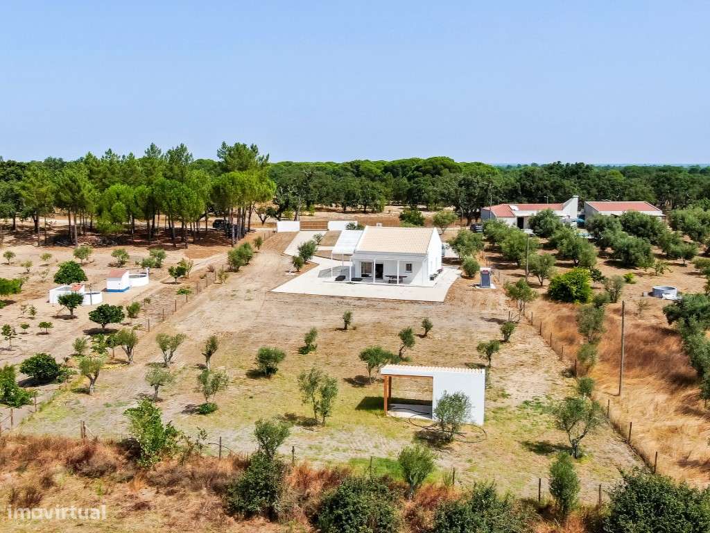 Moradia T2 com PIP para +55m2 na Aldeia do Pico, Santa Margarida da... - Grande imagem: 4/31