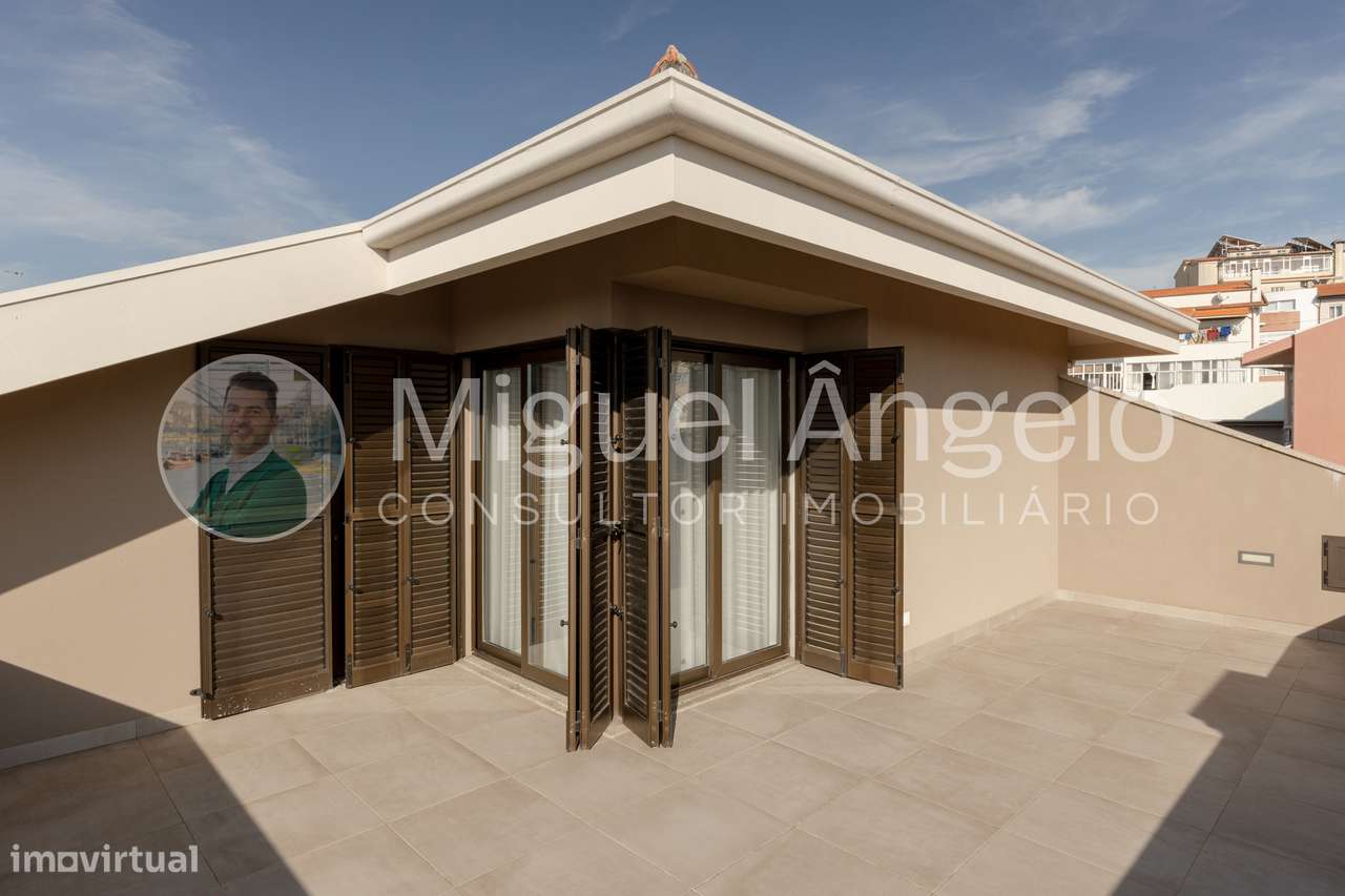 Moradia de luxo c/ piscina - pronta a habitar em Gondomar - 4 frentes-27