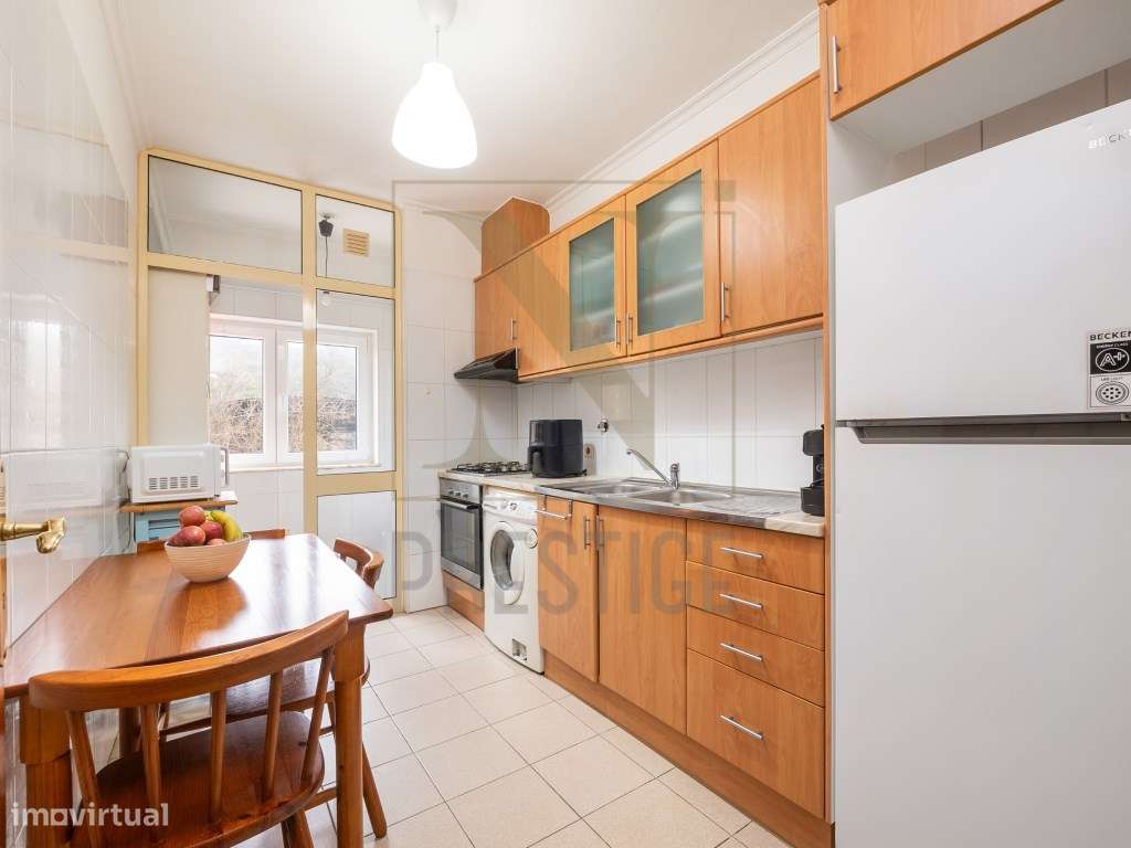 Apartamento T1 no Bairro de S. Miguel - Grande imagem: 2/19