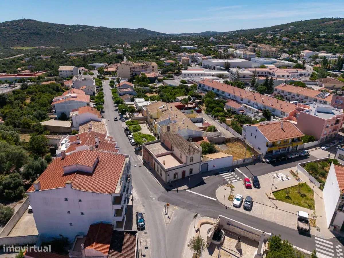 Apartamento com Projeto Aprovado - Rés-do-Chão com Entrada Independent-11