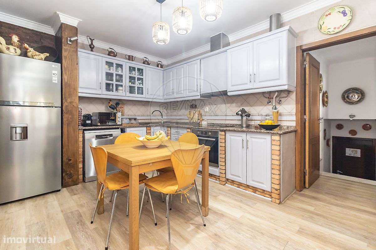 Moradia T4 para venda-21