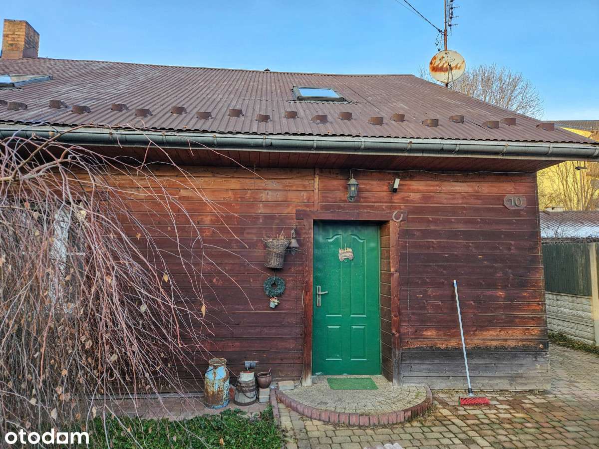 Dom 140 /Ogrodzieniec/ 4 poje /do zamieszkania-13
