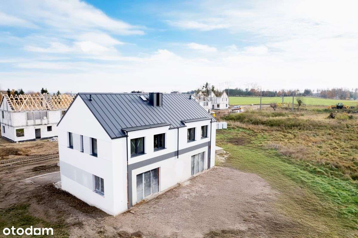 Komfortowe domy / blisko Omt / osiedle zamknięte-9