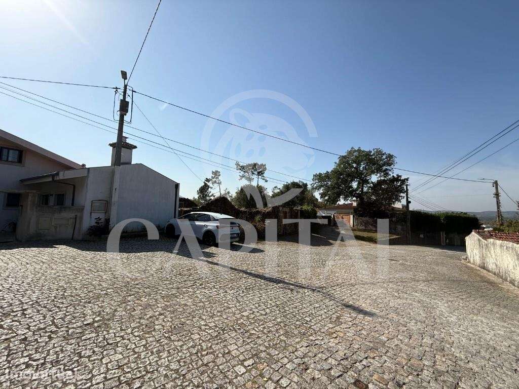 Moradia em Ruína com Terreno de 1135m2| Agrela | Santo Tirso - Grande imagem: 2/34