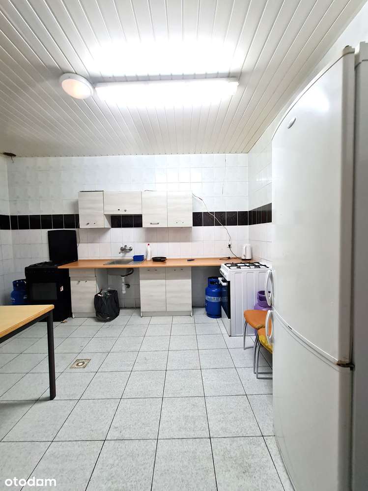 Polecamy czynny zakład rozbioru drobiu plus hostel!-14