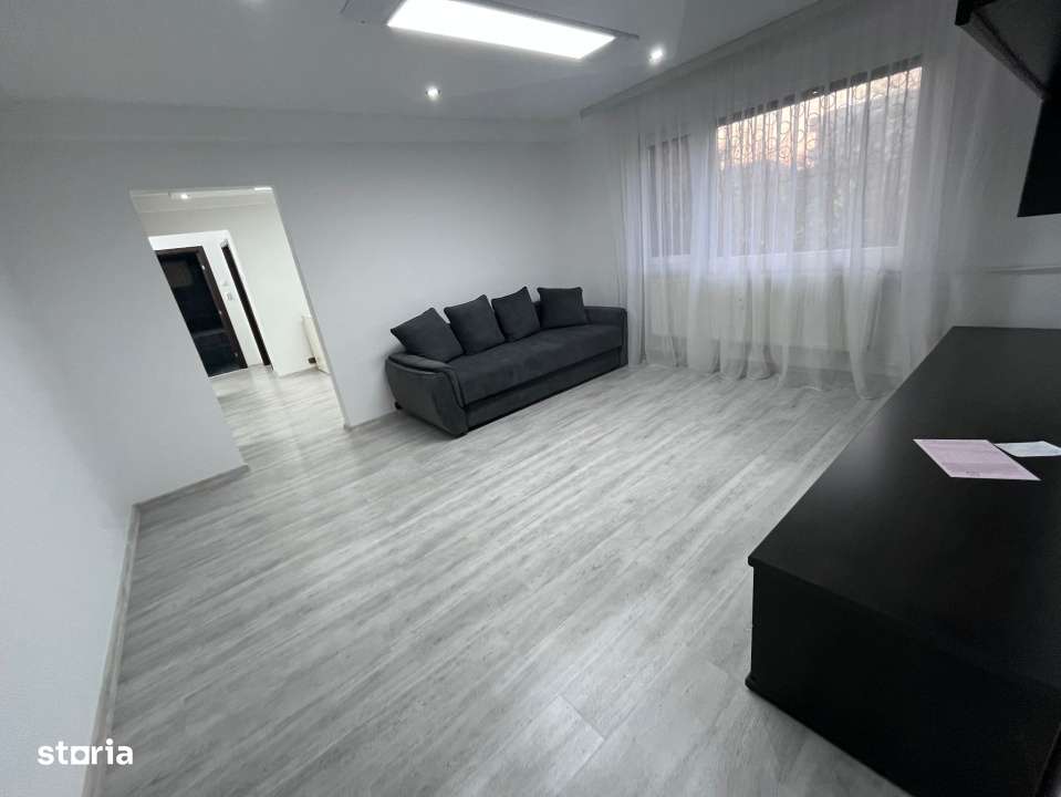 Apartament 3 camere, 63.80 mp utili, zona Centrala - Imagine principală: 2/13