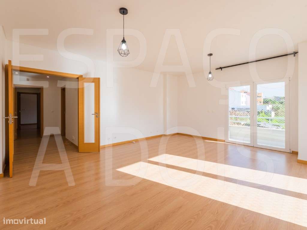 BOA LOCALIZAÇÃO, Boas áreas. Excelente estado (pintura a estrear!).... - Grande imagem: 5/60