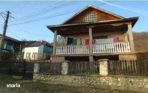 Casa si teren Valea Nandrii, ID: R2489570 - Imagine principală: 5/10