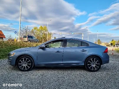 Volvo S60 - 16