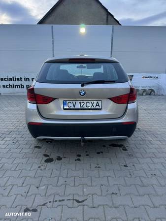 BMW X1 sDrive18d Aut. - 8