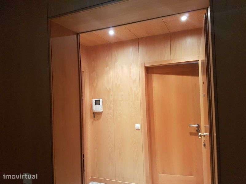 T2 Mobilado e Equipado Centro Penafiel - Grande imagem: 5/12