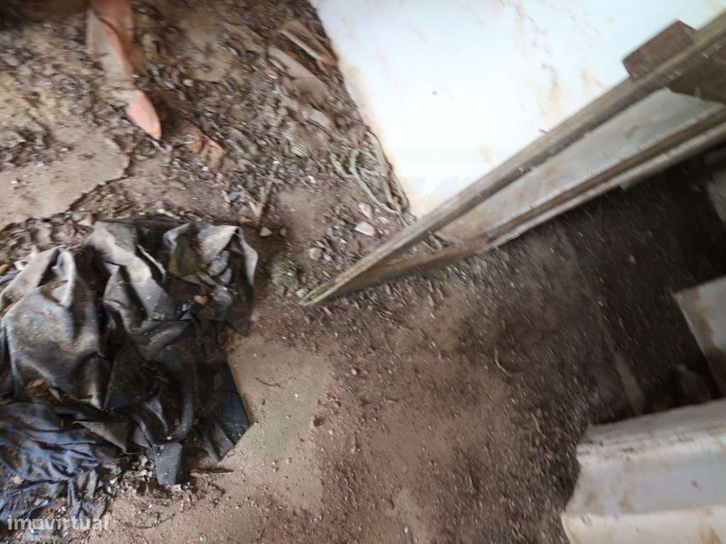 Quinta em excelente localização-15