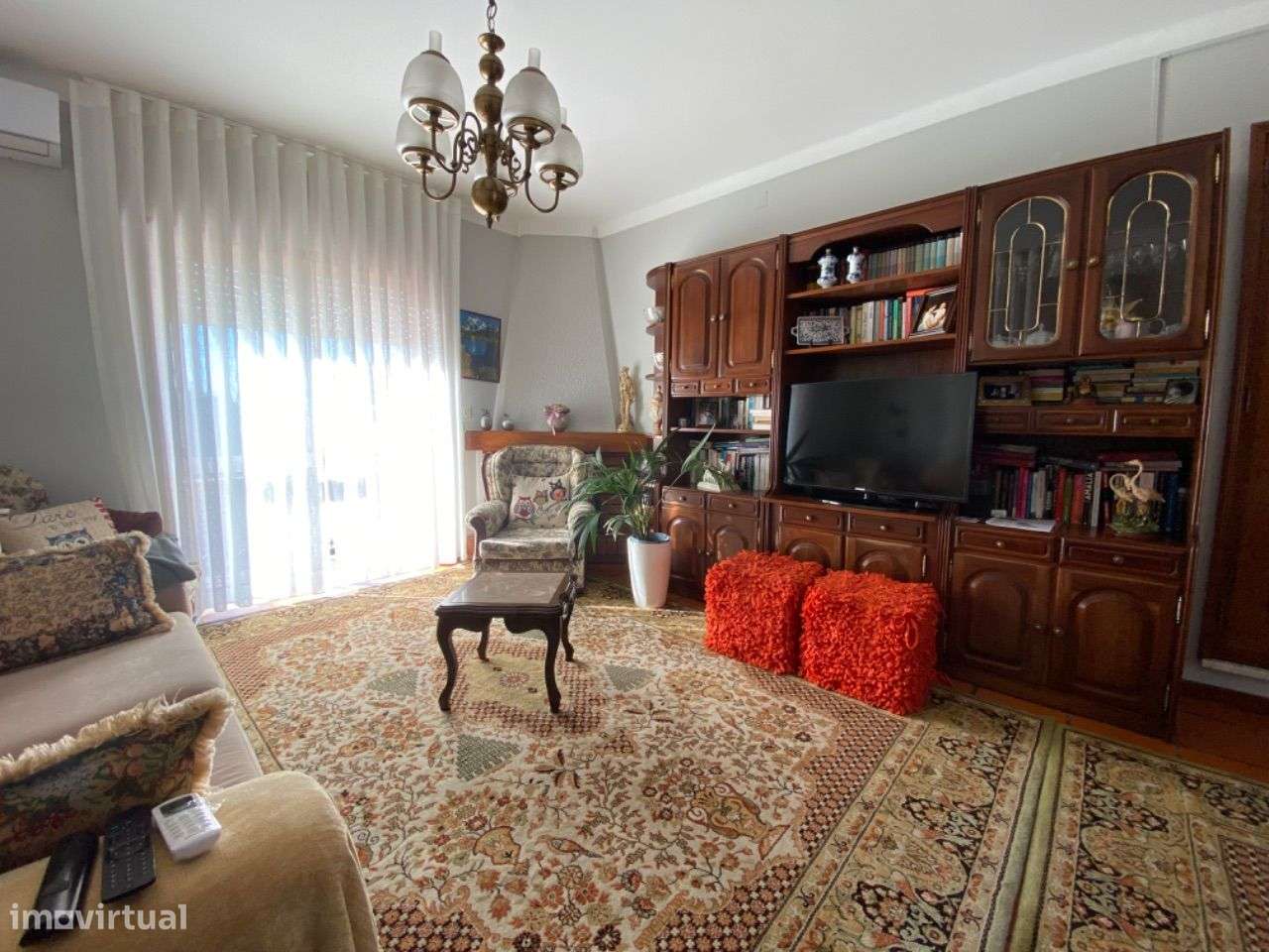 Moradia Bi-familiar T7 - Grande imagem: 4/19