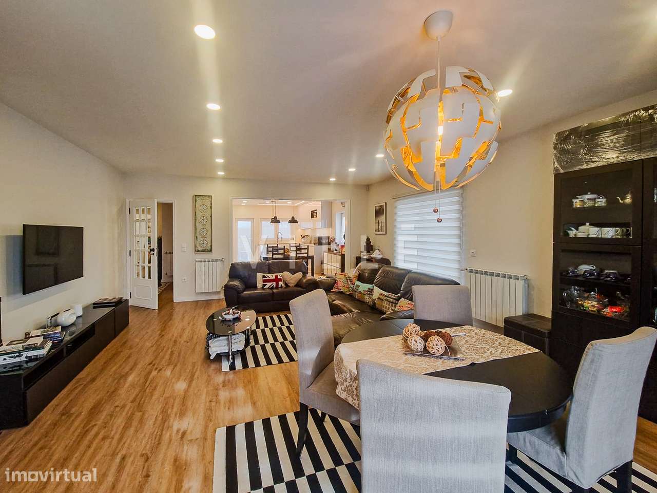 Moradia Isolada Renovada T3 com anexos e quintal-4