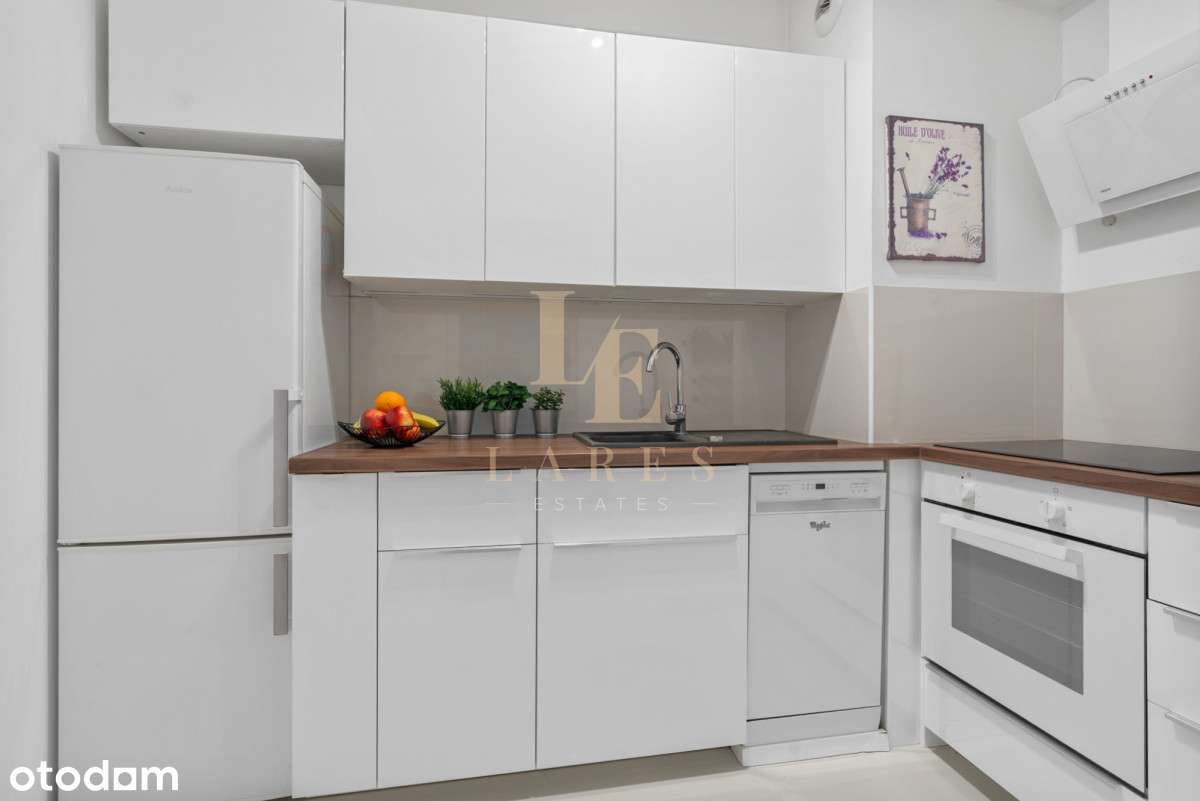 Przestronna Kawalerka z Oddzielną Kuchnią | KW-6