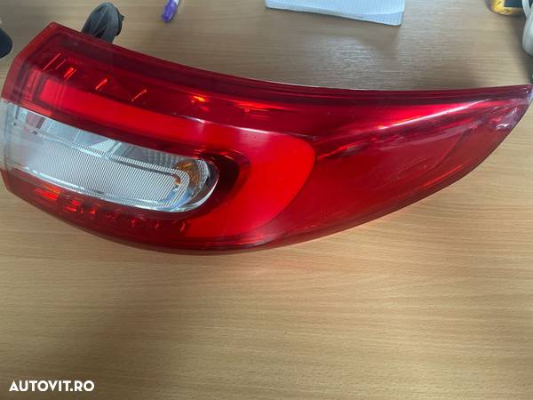 Stop lampa tripla dreapta Renault Fluence facelift  265507871R - 1