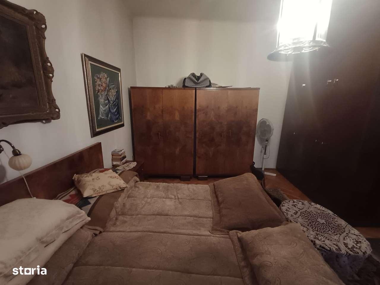 Vand apartament 2 camere in Centru-4