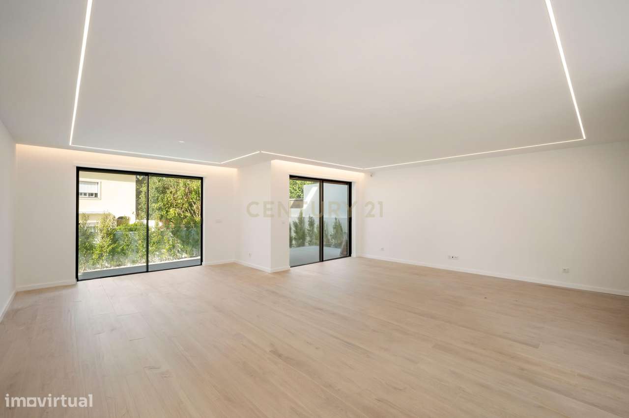 MORADIA T4 | ALDEIA DE JUSO – CASCAIS | 450 m² | PISCINA | GARAGEM 3 C - Grande imagem: 4/42