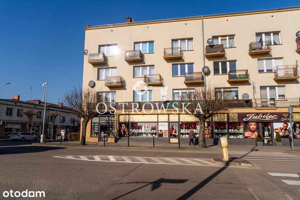 Lokal usługowy z piwnicą na Starym Rynku! - Pełny obrazek: 3/6