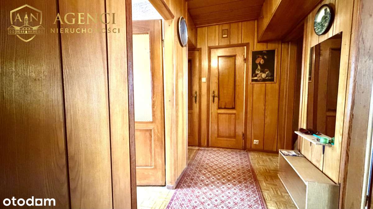 ** Do remontu * 4 pokoje * 2 piętro **-4