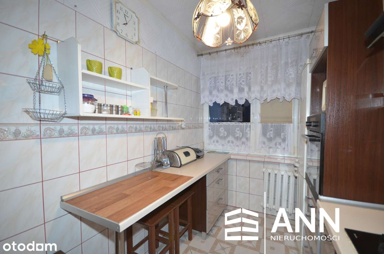 Przestronne mieszkanie z balkonem w Zabrzu-7