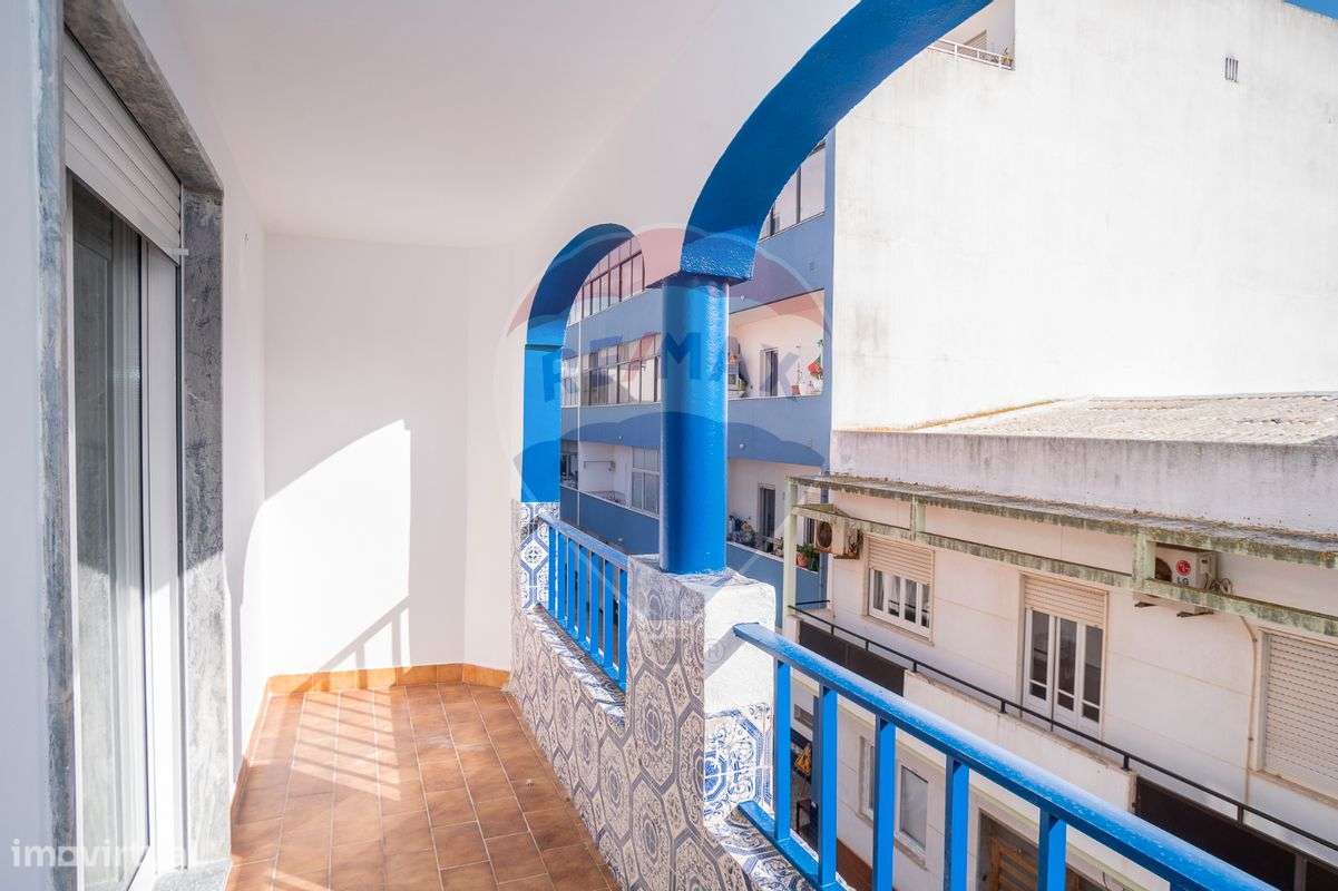 Prédio  para venda - Grande imagem: 4/8