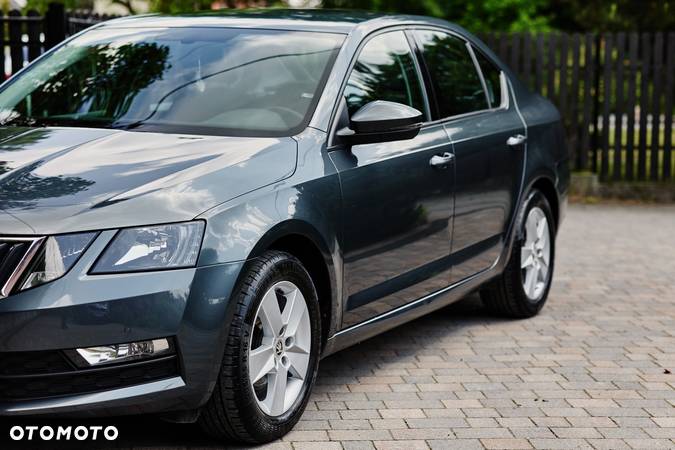 Skoda Octavia 1.5 TSI ACT Active - 2