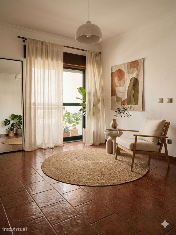 Apartamento T3 em Benavente com Varandas-14