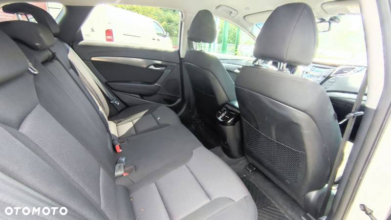 Hyundai i40 1.7 CRDi BlueDrive Comfort DCT - 9