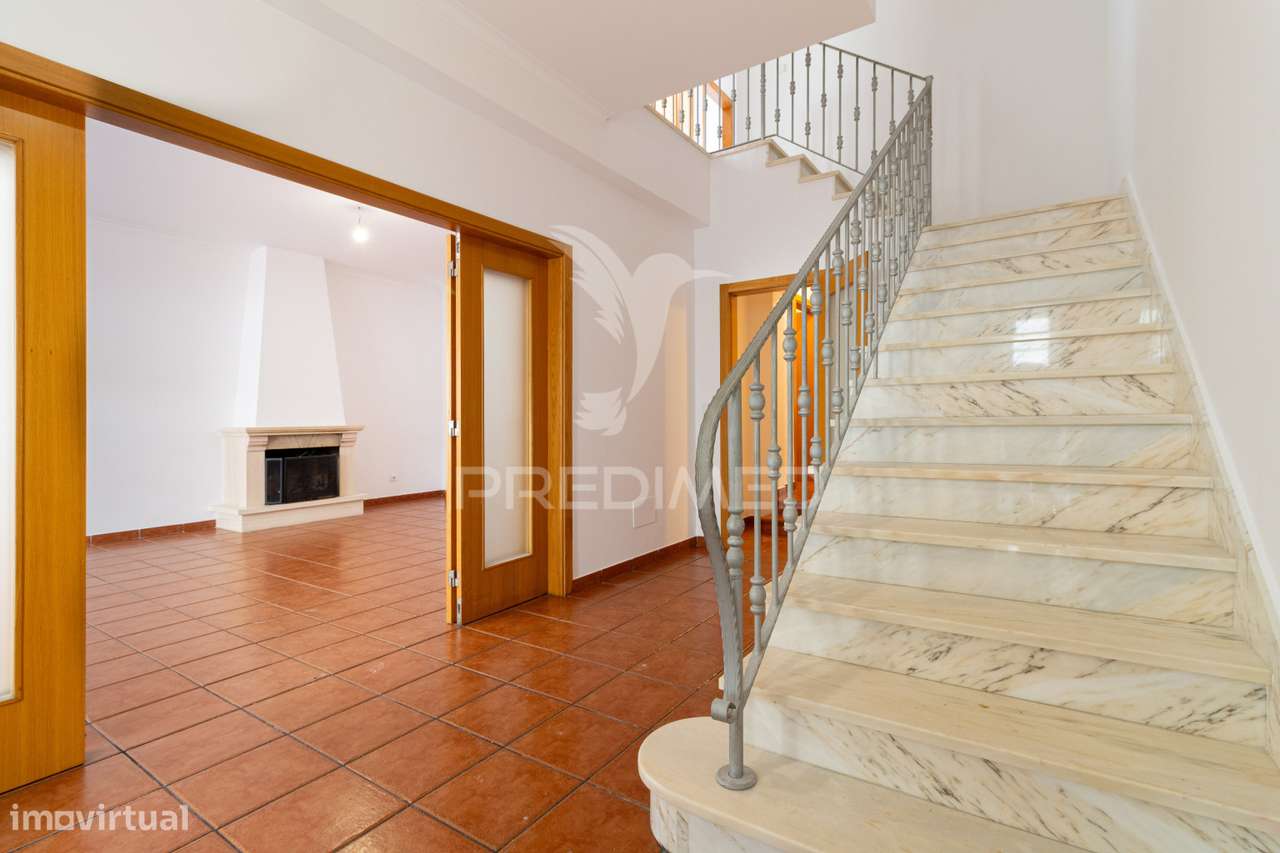 Moradia T4 +1 com Anexo Urbanização Serra Grande – Palmela - Grande imagem: 4/40