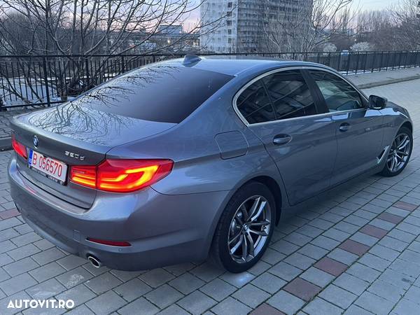 BMW Seria 5 520d xDrive Aut. - 3